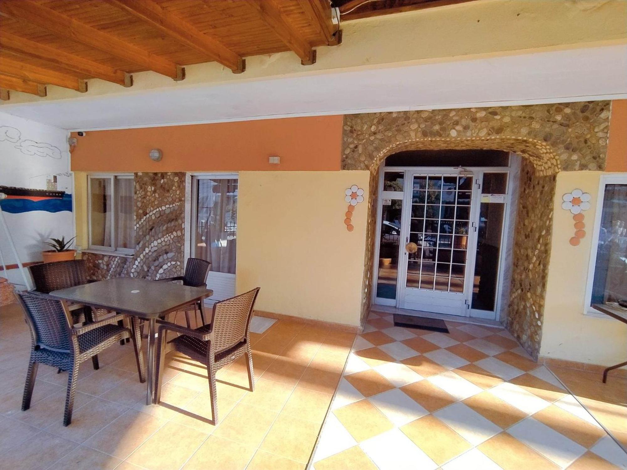 Μαρκονησ Hotel Paralia Katerinis Bagian luar foto